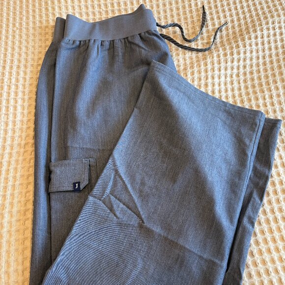 Jaanuu - Women's 4-Pocket Scrub Pant (J95165) - Heather Grey - XL - Picture 1 of 7